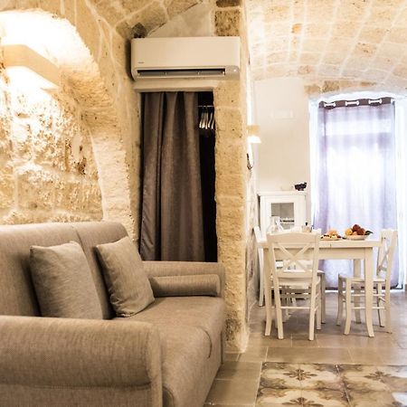 Dimore Del Borgo Antico - Il Sottano Monopoli Εξωτερικό φωτογραφία