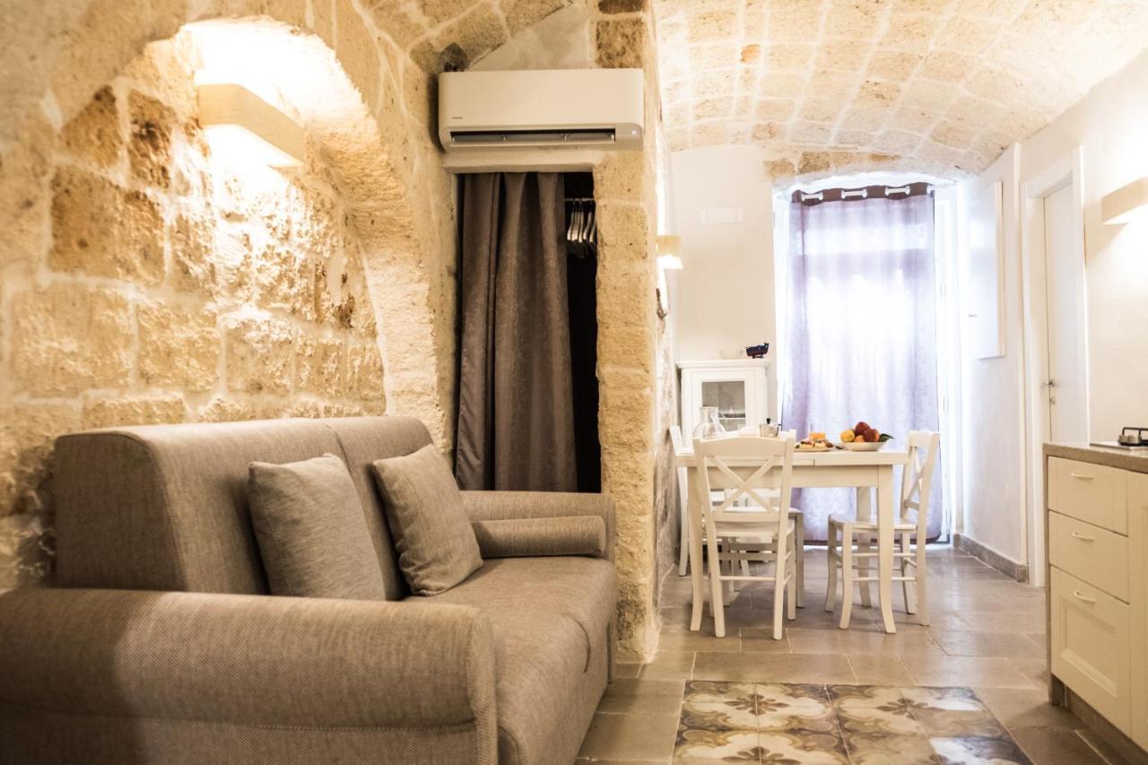Dimore Del Borgo Antico - Il Sottano Monopoli Εξωτερικό φωτογραφία