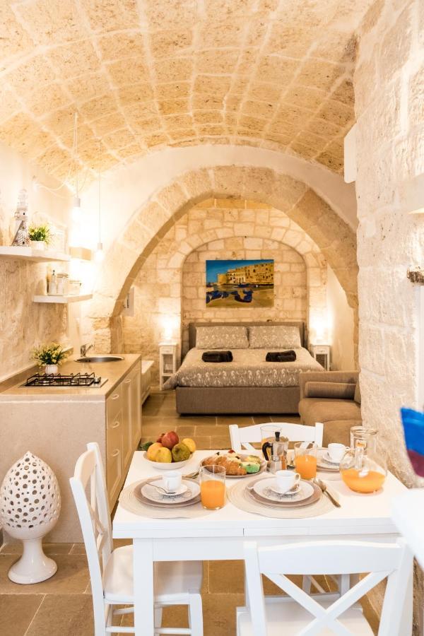 Dimore Del Borgo Antico - Il Sottano Monopoli Εξωτερικό φωτογραφία