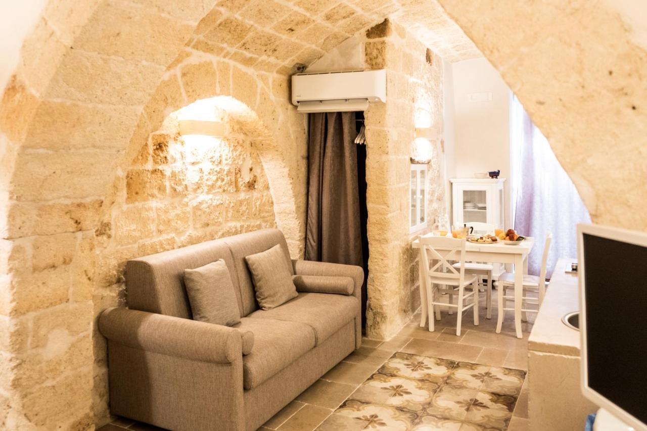 Dimore Del Borgo Antico - Il Sottano Monopoli Εξωτερικό φωτογραφία