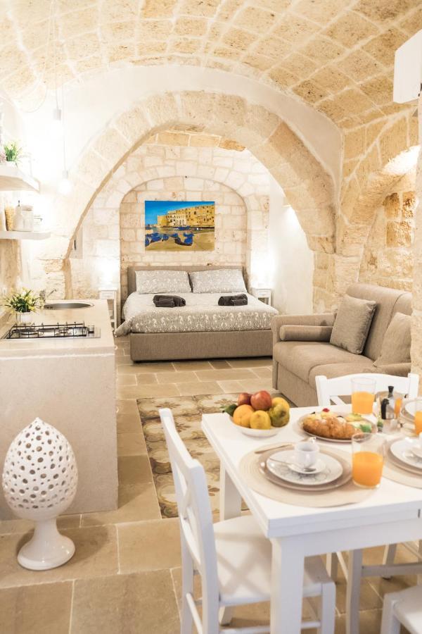 Dimore Del Borgo Antico - Il Sottano Monopoli Εξωτερικό φωτογραφία