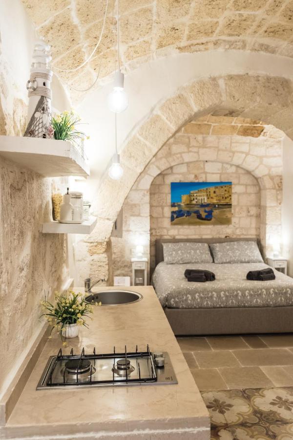 Dimore Del Borgo Antico - Il Sottano Monopoli Εξωτερικό φωτογραφία