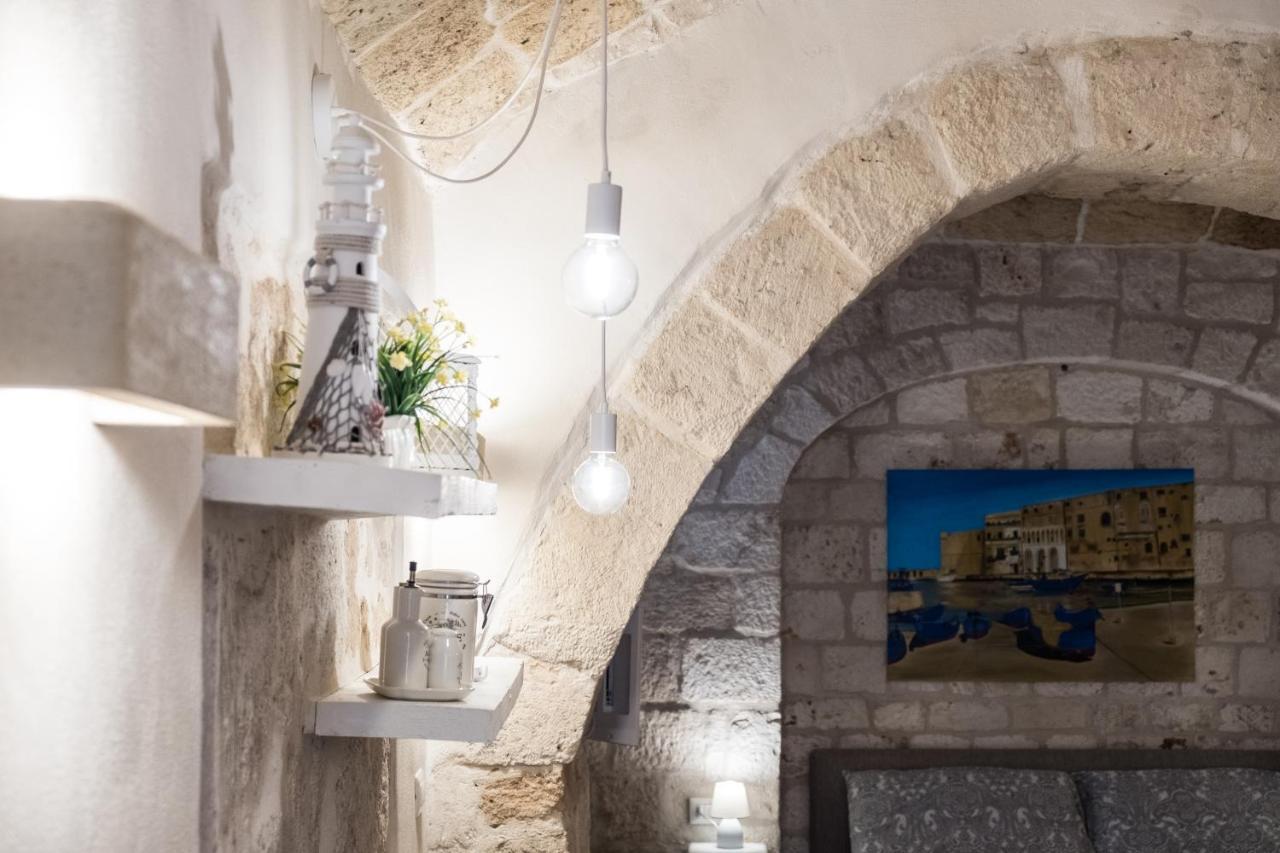 Dimore Del Borgo Antico - Il Sottano Monopoli Εξωτερικό φωτογραφία